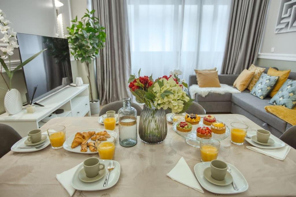 Charming Apart New 2 Bedrooms With Aircon París Exterior foto
