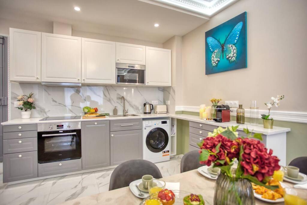 Charming Apart New 2 Bedrooms With Aircon París Exterior foto